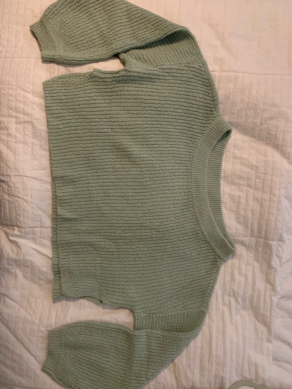 L.A. Hearts Cropped Wideneck Sweater in Sage